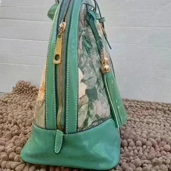 FURLA Handbag - Picture 4 of 8